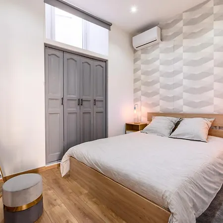 37 Massena - Magnifique 3p Moderne - Zone Pietonne - Climatise 尼斯
