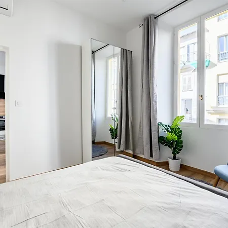 37 Massena - Magnifique 3p Moderne - Zone Pietonne - Climatise 尼斯